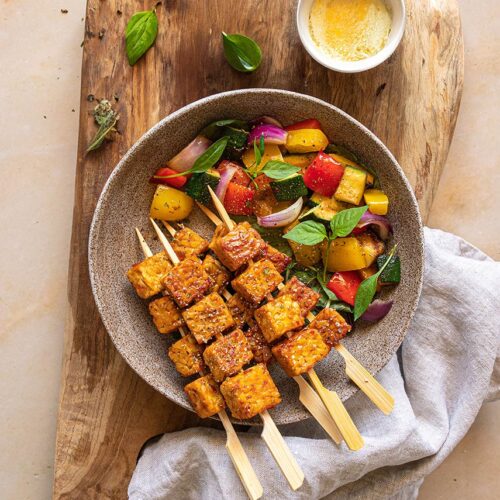 Tempeh Spieße mit Gemüse